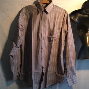 NWT Van Heusen button down long sleeve